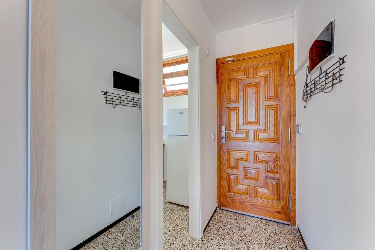 Los Cristianos Achacay Bluesky Apartment Exterior photo